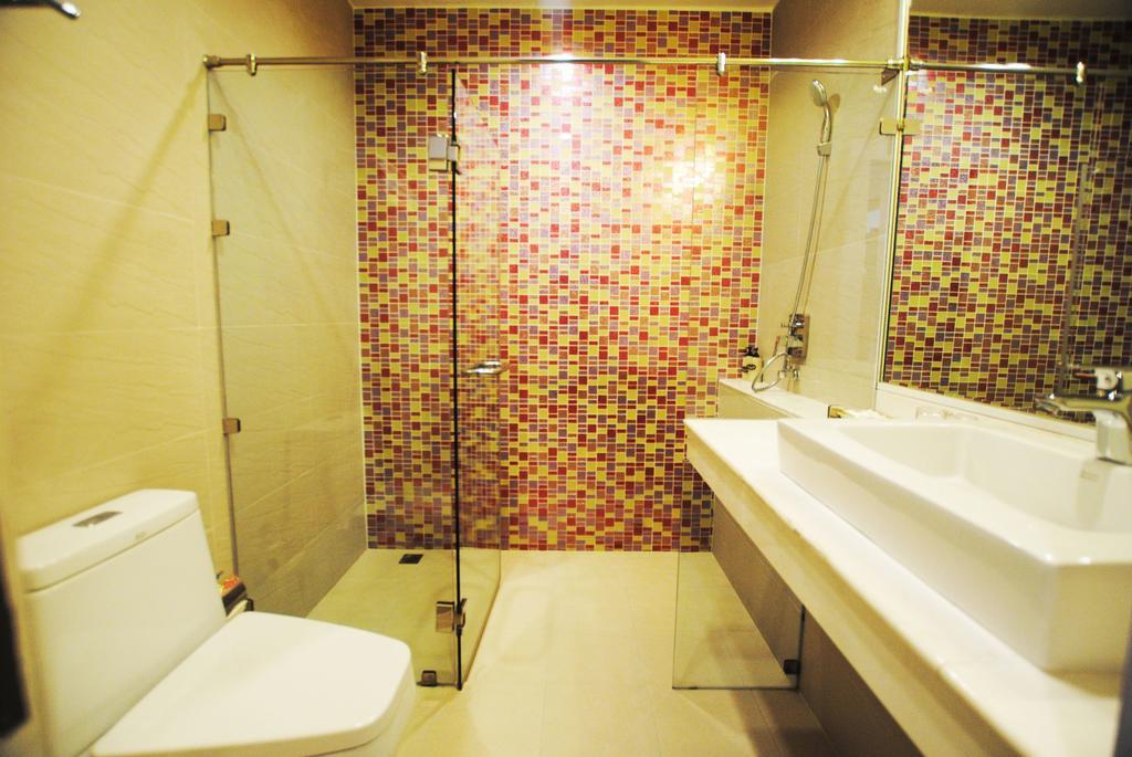 Focal Local Bed & Breakfast Bangkok Dış mekan fotoğraf