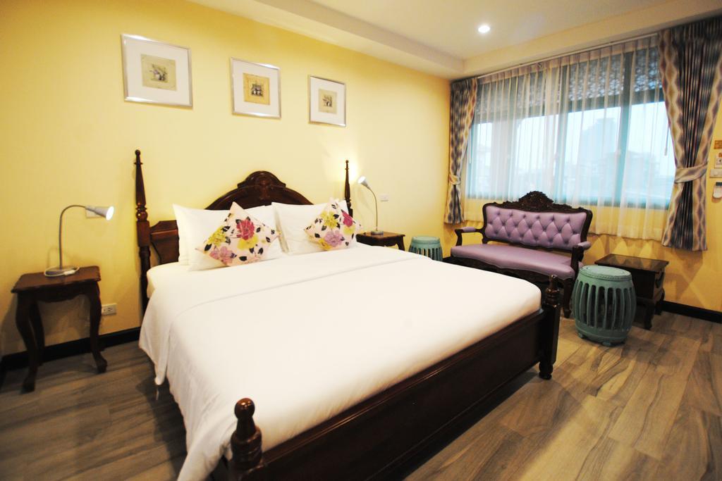 Focal Local Bed & Breakfast Bangkok Dış mekan fotoğraf